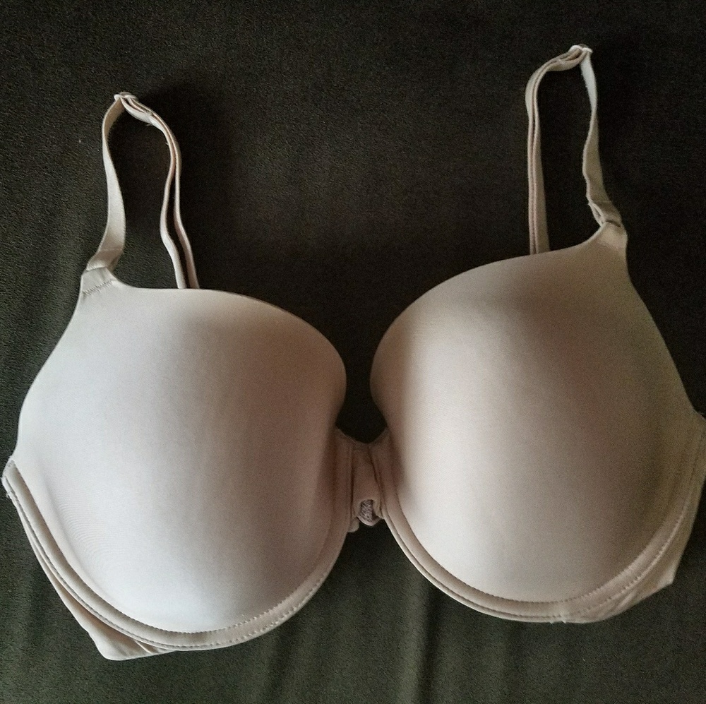 VS Perfect Coverage Convertible Bra!